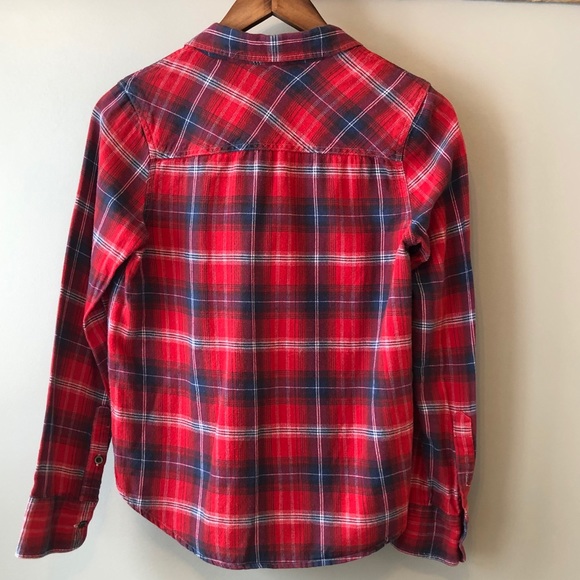 Check & Stripe | Plaid Button Down - Picture 2 of 6